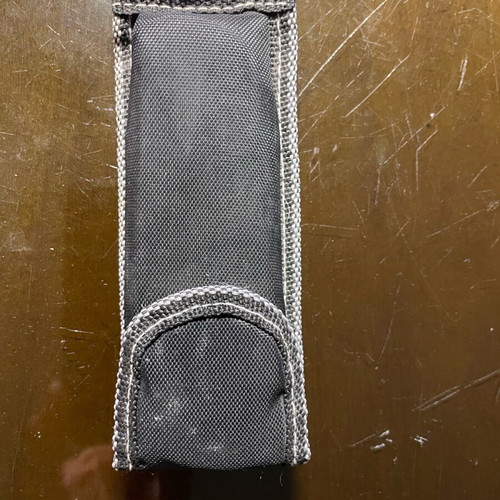 Folding knife like new