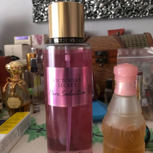 Versace Rose Jeans perfume like new, regular fragrance 150 ml