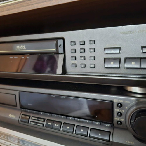 Technics SL-PG4 CD player used in good condition with optical output