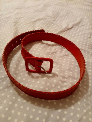 Women’s belt like new, 95cm, deep red