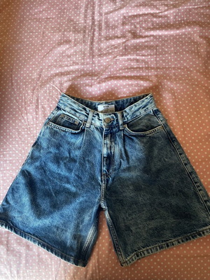 Bershka bermuda blue, like new, size XS
