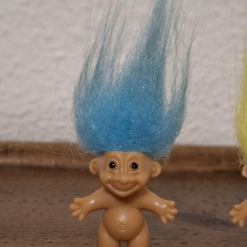 Set of 4 Vintage Trolls Russ 1992 like new