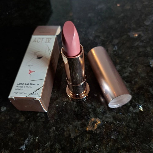 Estée Lauder 02 Reel Rose lipstick new, discontinued