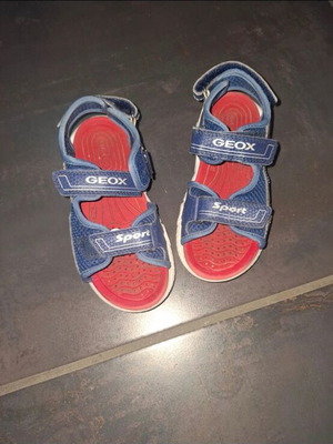Geox kids sandals with lights, used, size 30, blue and red