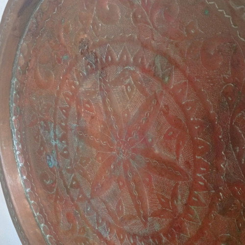 Copper tray used, engraved, 60 cm diameter