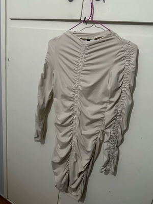 Dress H&M beige stretch used, one size
