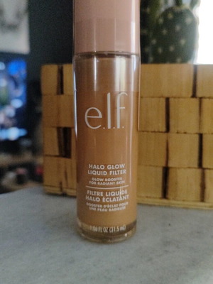 Elf Halo Glow Liquid Filter new, medium/deep shade