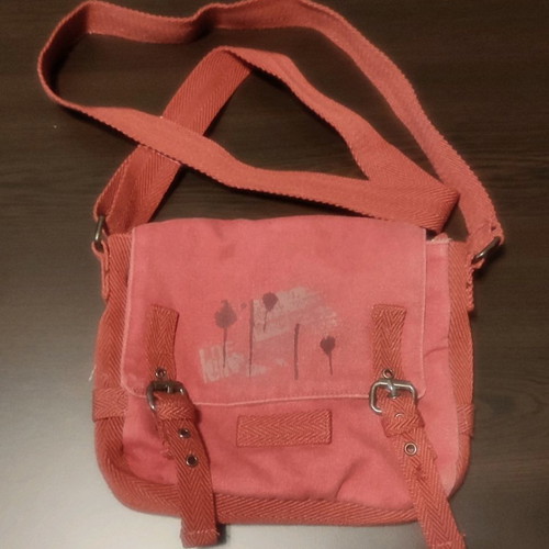 Attrattivo crossbody bag used