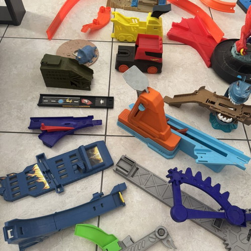 Hot Wheels tracks used, pack