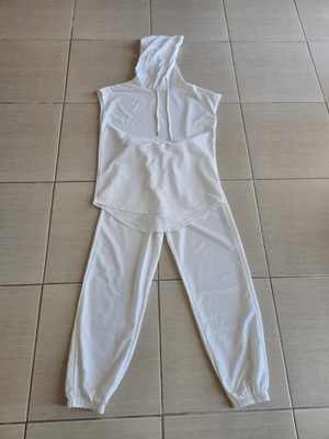 Total White Summer Set sleeveless hoodie and joggers like new, size S