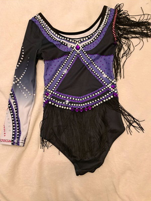 Leotard new, very shiny