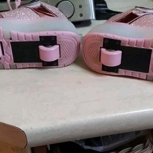 Roller Shoes with LED Lights Size 28 Pink Glitter like new