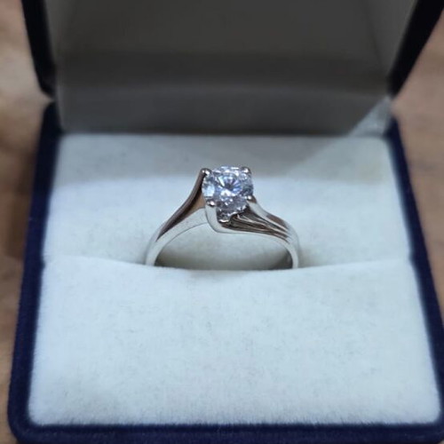 White Gold Solitaire Ring New with Zircon 585 Carat