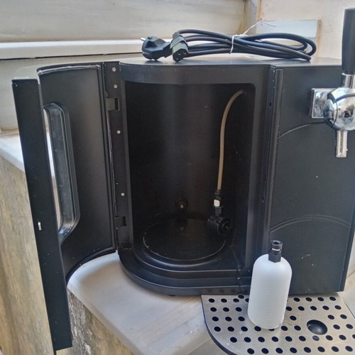 Izzy 5L Beer Cooler and Dispenser