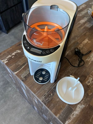 Baby Brezza Formula Pro® Advanced παρασκευαστής γάλακτος