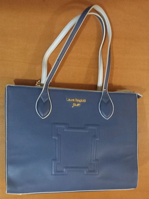 Laura Biagiotti gold women's bag like new