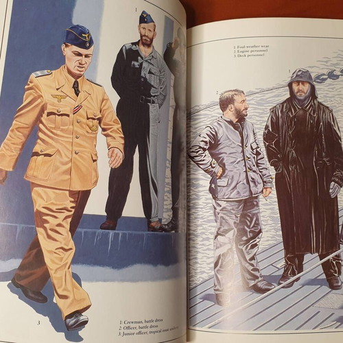 U-Boat Crews 1914-1945 book on German submarines and crews