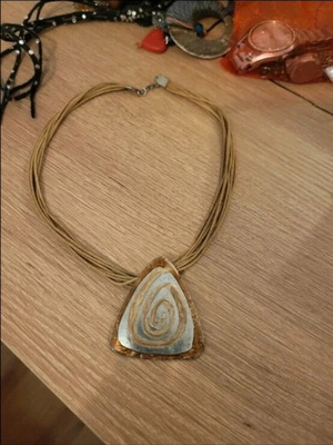 Handmade necklace with triangular pendant like new, beige