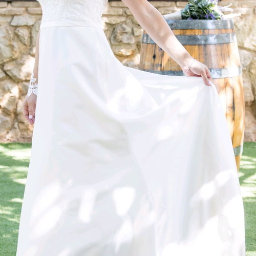 Demetrios wedding dress L931 Oreasposa like new, white, size Small - Medium