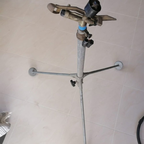 Grouner 1` Type 342 brass water sprinkler with tripod new
