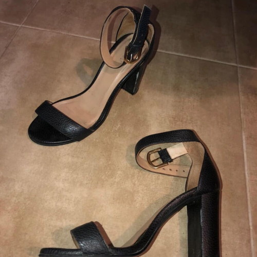 Keen sandals like new, genuine leather, size 38, black