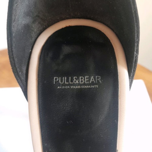Pull n Bear black suede sandals size 37 used