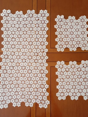 Table linens like new