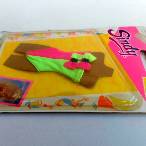 Sindy Making Waves Collection 1989 Hasbro new, sealed