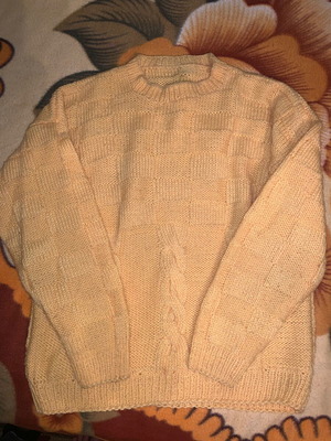 Knitted sweater used, yellow, size M