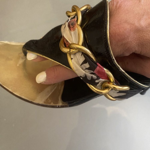 Rollini patent leather sandals with gold chain details, like new