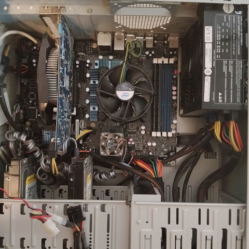 Desktop i7 2 TB HDD like new, smooth performance