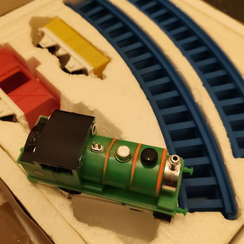 Play Train Lyra No 300 train new, set of 2 pieces