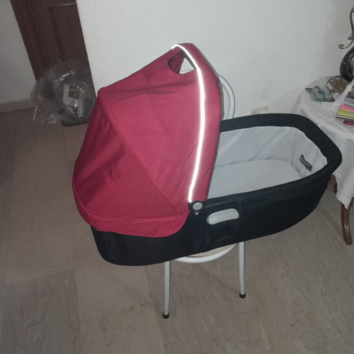 Baby stroller bassinet like new