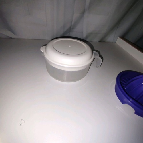 Tupperware kitchen kit blue, white new