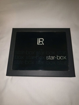 LR Star Box vintage collection with 30 small perfumes like new