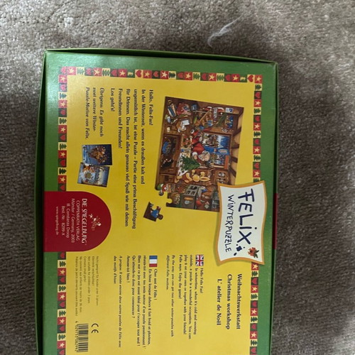 Christmas vintage puzzle used in excellent condition