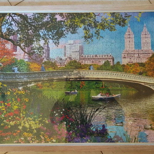 Puzzle framed, like new, size 0.53x0.73 m