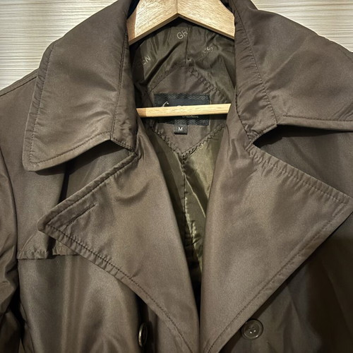 Women's trench coat size Medium, like new, brown