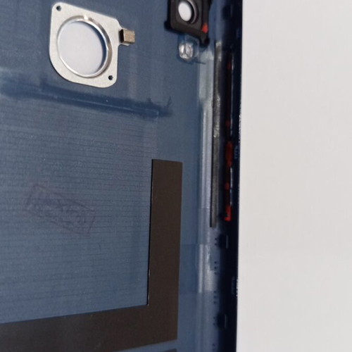 Huawei P Smart 2019 back cover like new with minor defects
