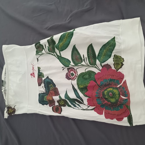 Summer short dress Desigual size S, like new, white multicolor