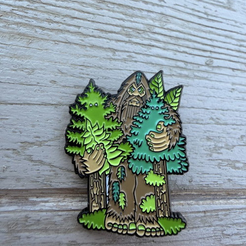 Tree pin new