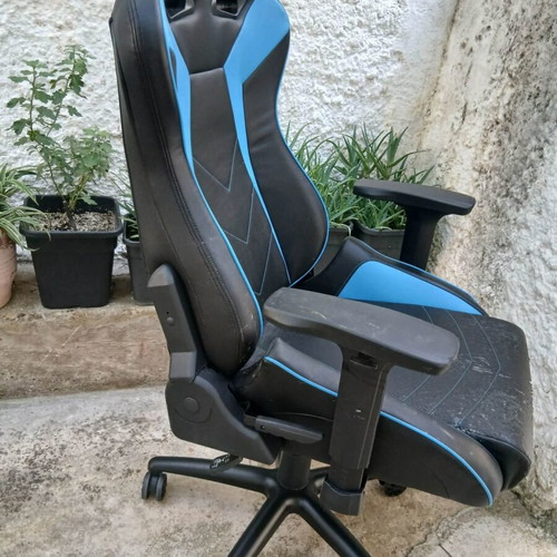 Gamer chair