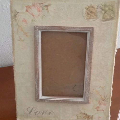 Κορνίζα 10x15 vintage καινούργια με απαλά χρώματα