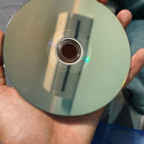GTA 5 PS4 version like new without cover
