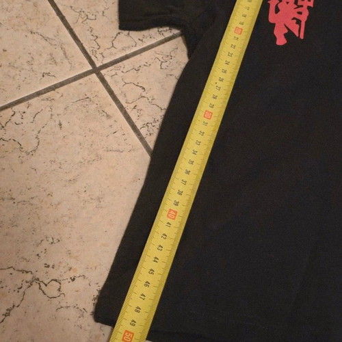 Collectible kids' outfit shirt like new