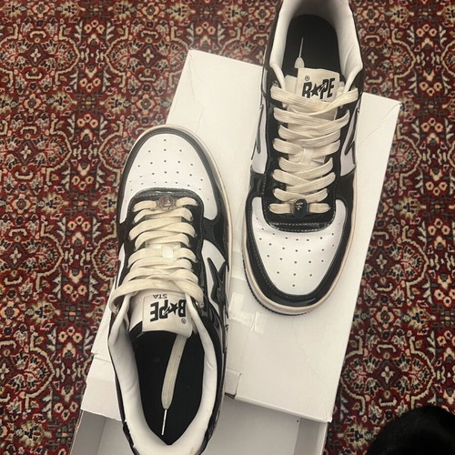 Bapesta black and white leather shoes used, size 45