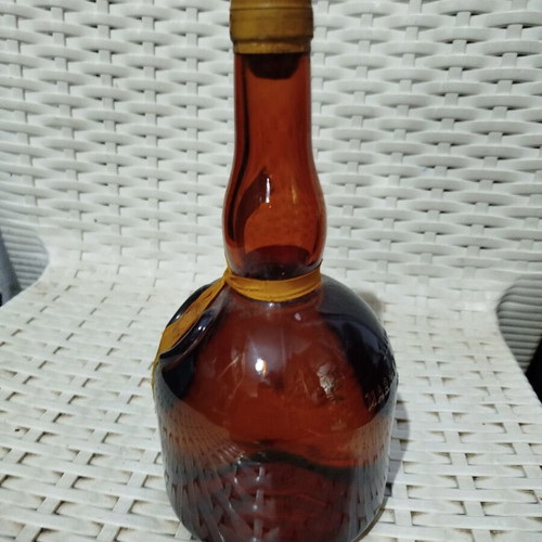 Grand Marnier liqueur Cordon Jaune 350ml old sealed bottle like new