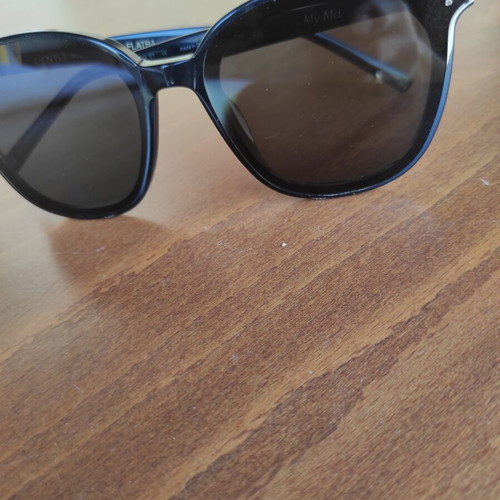 Gentle Monster My Ma 01 Sunglasses like new, black