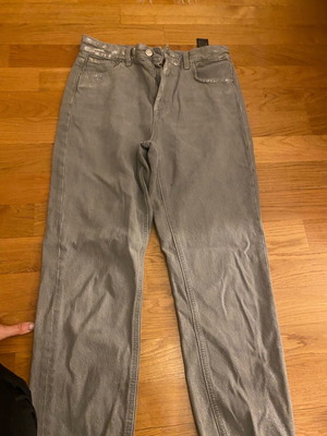 Zara silver jeans straight fit like new