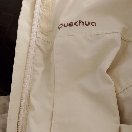 Quechua jacket beige windproof and waterproof large like new